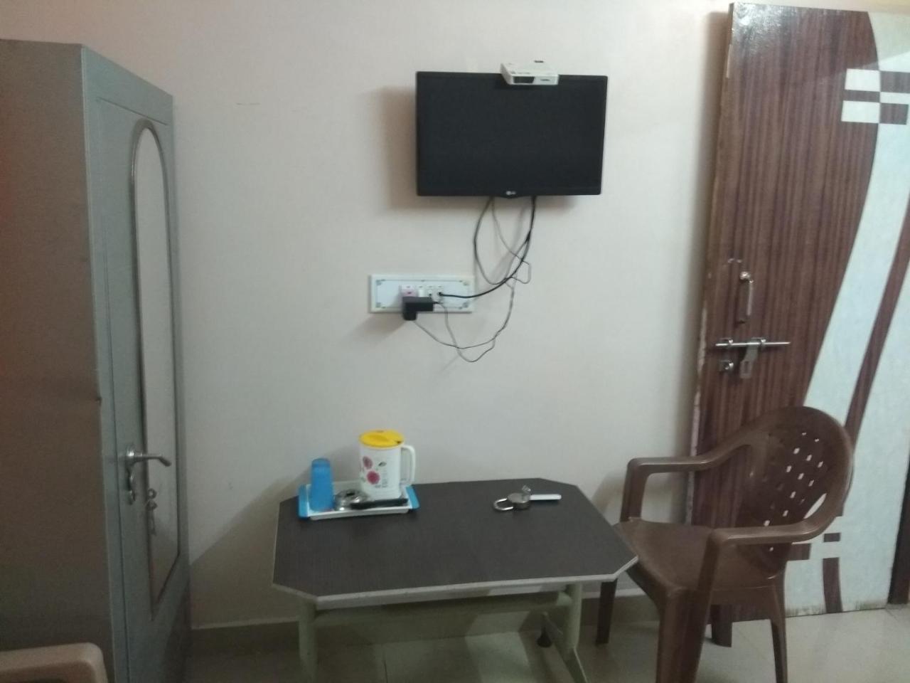 Apoorva Residency Hotel Bangalore Exterior foto