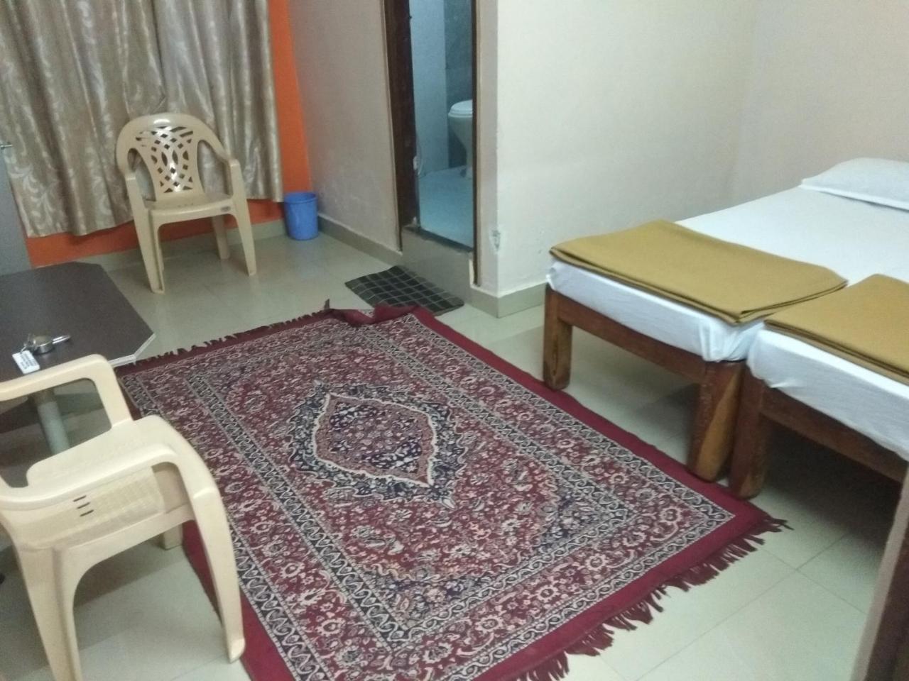 Apoorva Residency Hotel Bangalore Exterior foto